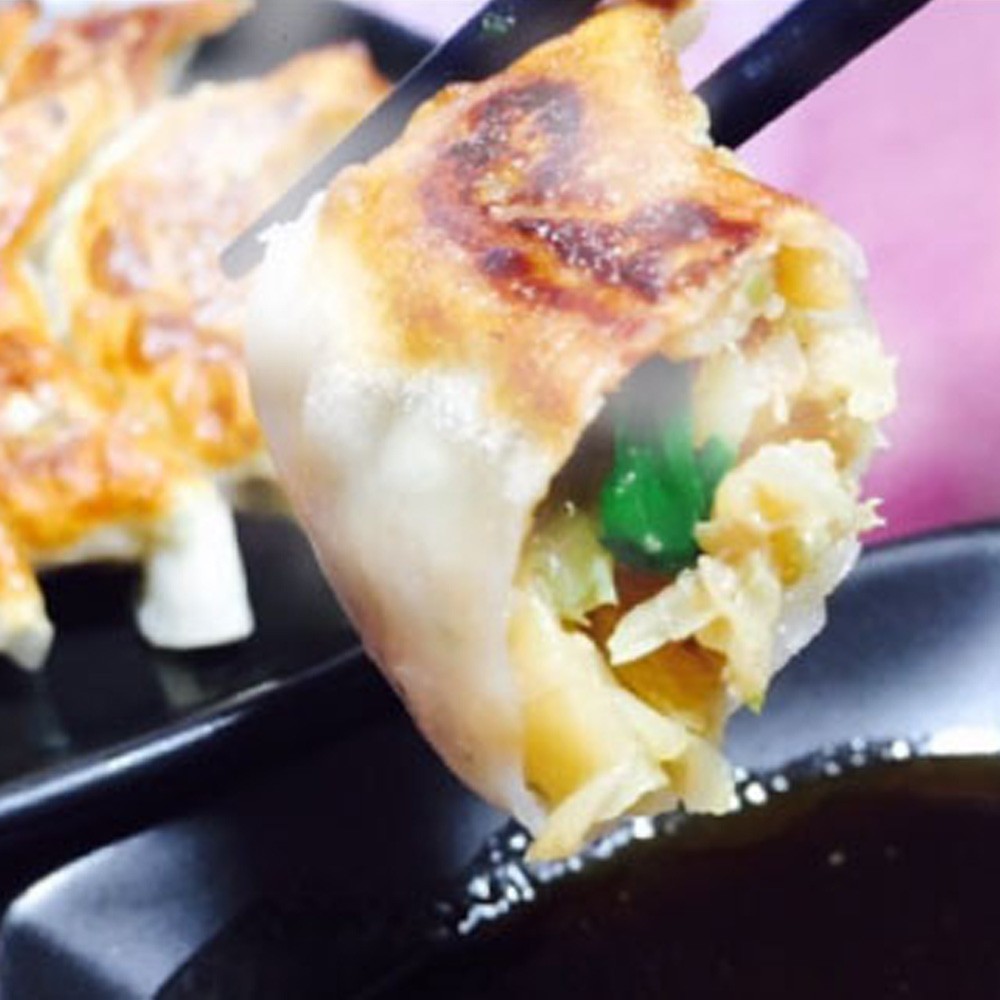 高輝のあ~ちゃん餃子 / 冷凍餃子 プロの味 お取り寄せグルメ おかず 惣菜 簡単調理 晩酌 おつまみ 焼き餃子 水餃子 大容量 小分け 時短料理 お弁当 パーティー ギフト No.011