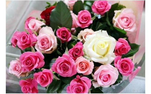 埼玉県白岡市の有機栽培で育った朝切りのバラの花束です バラ栽培５０年以上のベテラン生産者の農園から直送いたします ふるさと納税 ふるさとチョイス
