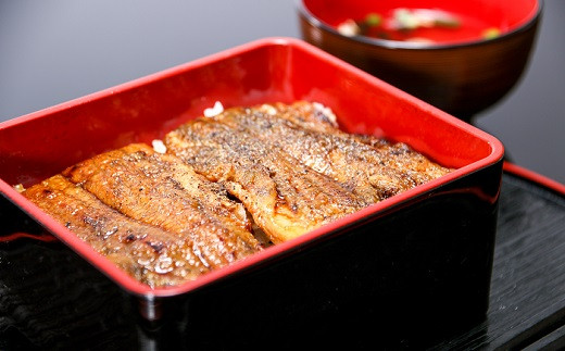 創業大正九年 三河一色産うなぎの炭火焼 1.5尾 日本料理 小伴天 H007-057