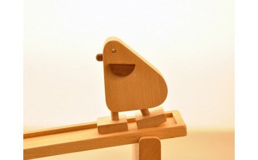 AH4　木のおもちゃ「スロープウォーカー鳥さん・ヒヨコ・ヒコーキ」
