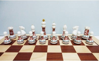A1400-4 有田焼のチェス駒ハーフ（古伊万里草花地紋）&木製チェス盤セット 陶楽