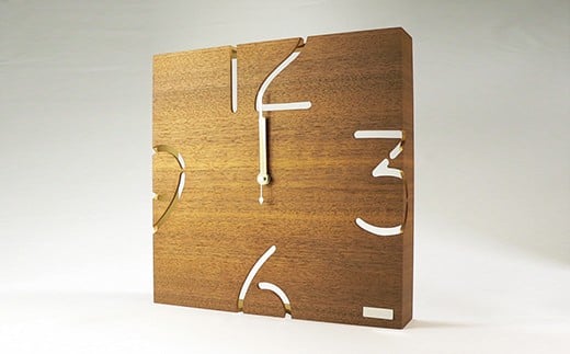 漆器木地屋さんが作る木工品『木製壁掛け時計』 ウォールナット [C-08501c]
