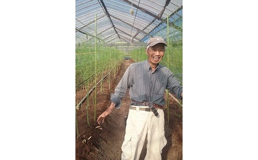 川井一穂さん
戦前からの生粋の農家さん。土造りには有機肥料と落葉を10tほど入れ、土造りを大切にしています。