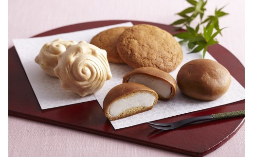 前川菓子屋の和菓子づくし（12個入り）