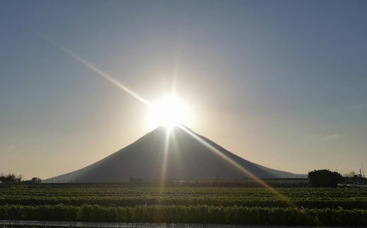 別名「薩摩富士」と呼ばれる開聞岳！　“ダイヤモンド薩摩富士”
