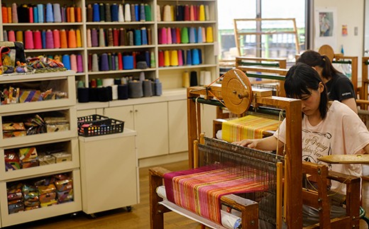 カラフルな手織り生地がおしゃれ！「IRODORI『彩』」さをり織りセット
