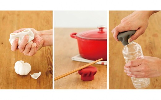 ガーリックの薄皮剥き・菜箸置き・キャップオープナーとしても使えます。
