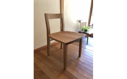 【180005】軽くて座り心地の良い手作りの木の椅子「KOSI-KAKE」 727946 - 岐阜県富加町