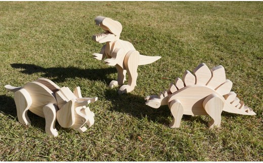 23-02　木製恐竜２個セット
