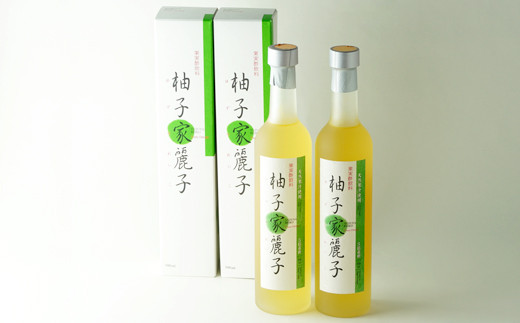 宮崎県産のゆず果汁にりんご酢と蜂蜜をブレンドした果実のお酢です。