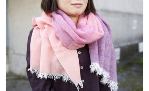 グラデーションが美しくあたかかいウールストール 茜高尾 東京都八王子市 ふるさと納税 ふるさとチョイス
