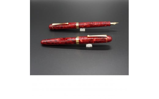AJ-54 「大西製作所」本格手作り　万年筆　大　F1600（赤）ペン先Ｍサイズ 671799 - 大阪府東大阪市