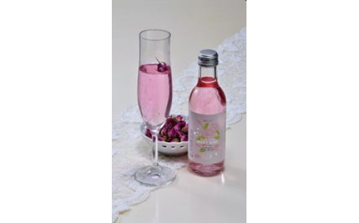 ローズテラスの飲むバラ  プリティロゼは、美容サポート成分＋ヒアルロン酸配合の華やかで爽やかなバラのスパークリング