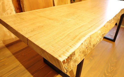 タモ杢の一枚板テーブル １点物【杢美】 - 和歌山県新宮市