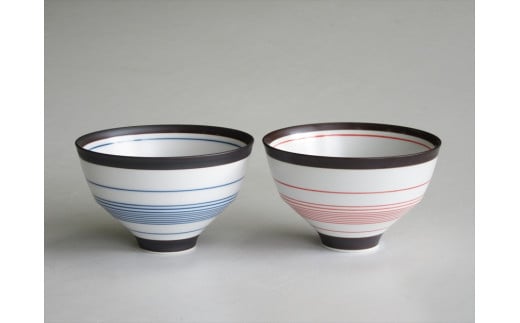 有田焼 呉須錆線紋 青&赤・ペア段付飯碗 ARITA PORCELAIN LAB(アリタポーセリンラボ)