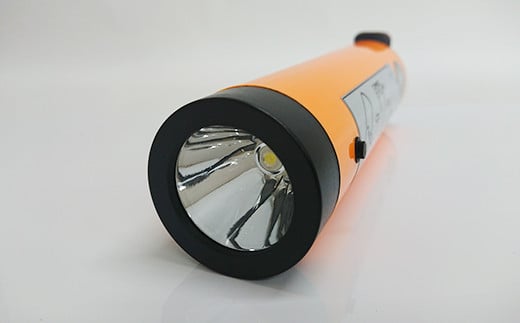 水分で点灯 Ecoな水電池懐中電灯 白色led 1本 径4 6 17cm 約138g 防災用 山形県米沢市 ふるさと納税 ふるさとチョイス