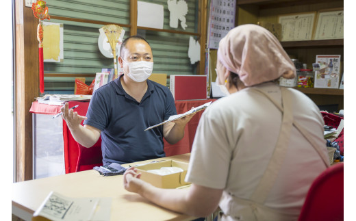 日々、専属の記者が管轄地域をまわり、尾鷲の最新情報を集めています