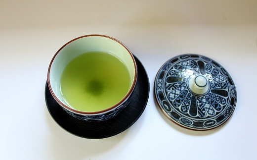 「さらびき茶」ブレンドの石臼挽き抹茶玄米茶は、雑味がないすっきりとした後味で、飲みやすいお茶に仕上がっています。