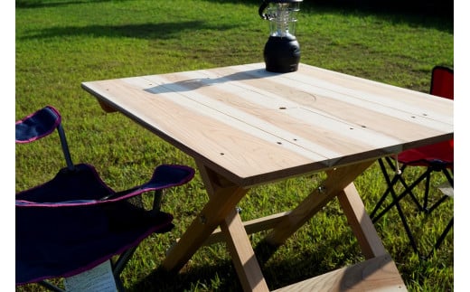 木製折りたたみ式アウトドア＆BBQテーブル