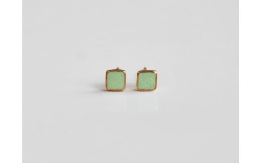 Kenichi Kondo Point pierce mint green（七宝ピアス・ミントグリーン）【七宝 七宝焼き ピアス 装飾 ギフト 作品 手づくり】