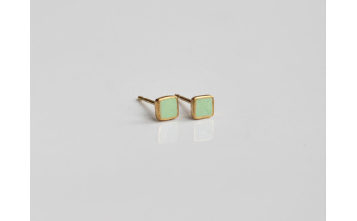 Kenichi Kondo Point pierce mint green（七宝ピアス・ミントグリーン）【七宝 七宝焼き ピアス 装飾 ギフト 作品  手づくり】