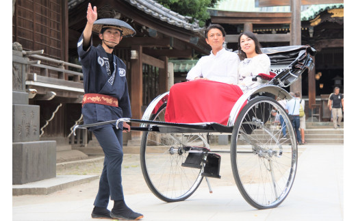 浅草人力車の一番の老舗 浅草観光人力車乗車チケット 2名様30分コース 東京都台東区 ふるさと納税 ふるさとチョイス