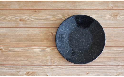 on-dish】天然御影石のお皿 round plate 直径28cm Black Granite