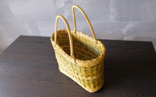 カラーラタン彩都] 籐かご 手編みの買い物かご - 福岡県小郡市 