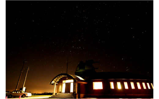 《一戸町観光天文台》　※夏期のみ開館しています。