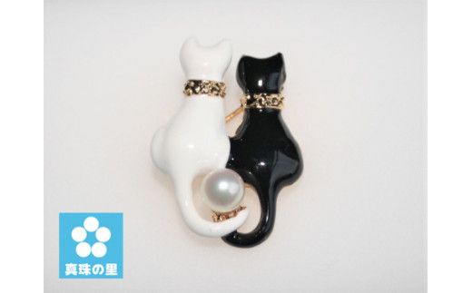 【015-14】真珠の里　かわいい2匹の白黒の猫ブローチ* 741455 - 三重県志摩市