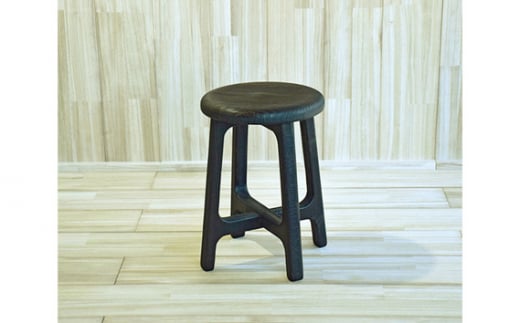 桐のラウンドスツール H45（焼杢）天然無垢の桐でできた椅子《サイズ：約W365 D365（座面φ320） H450（mm）・重さ：約1.8kg》家具インテリア 加茂市 イシモク 290784 - 新潟県加茂市