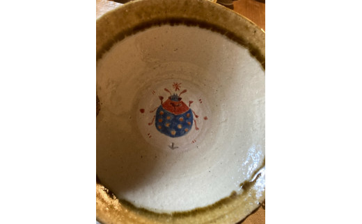 画家・くぼやまさとる一点描き中皿陶器 291353 - 静岡県南伊豆町