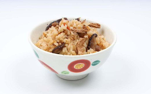 【3ヶ月定期便】 <無洗米>薩摩川内市産ひのひかり5kg・炊き込みご飯の素（3種類）