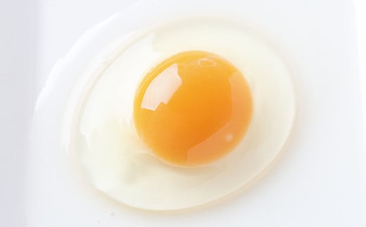 卵白が透き通る程、透明で臭みのない卵