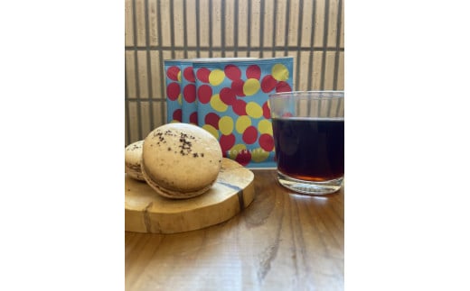 【E-11】お菓子のキタハラの「Kマカロン」とこうひいやのブラジルドリップコーヒーセット 528194 - 福岡県大牟田市