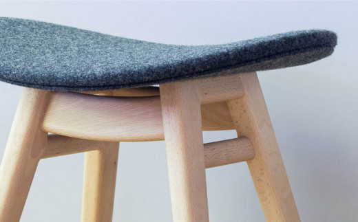 nomade stool 〈 Beech × Grey 〉 糸島市 / nomade design [AIF008