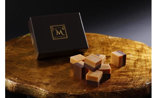 チョコレート専門店「MAGIE DU CHOCOLAT」No.4ブロンド24個入