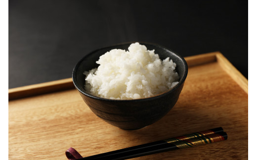 ミネラル分たっぷりの雪解け水で 育てるのでお米にうまみがあり、粒が豊潤です。