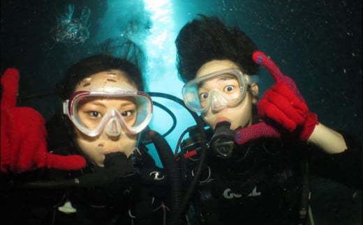 神秘！『青の洞窟』体験ダイビング　ボートクルーズ付き（3名様） 809917 - 沖縄県恩納村