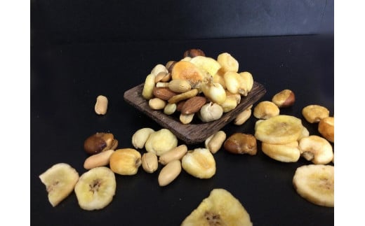 Nuts＆バナナチップ　Premium