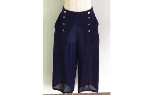 伝統織物のトップブランド夏塩沢に本藍染めを施した洋服オリジナルブランド『ナツシオンブルー』ぼかし染（パンツ32）