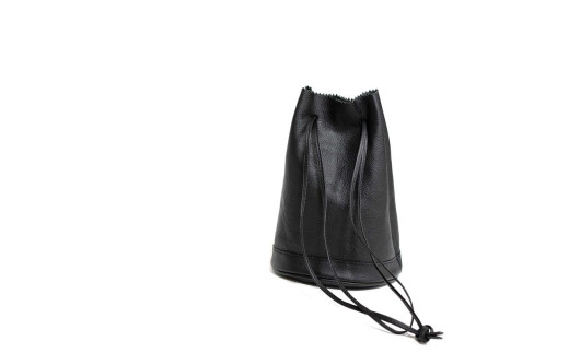 【レザー巾着】Drawstring bag カラー：Black 701160 - 栃木県栃木市