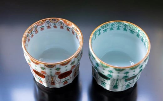 【柳桜園×京焼】最高級茶各種詰合せ×京焼茶器セット（叶松谷作 赤絵金襴手瓔珞湯碗＆洋彩銀欄手瓔珞湯碗）