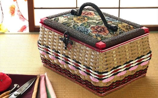 日本唯一の編元より手編みのソーイングバスケット(お裁縫箱)フタ持ち手タイプ
