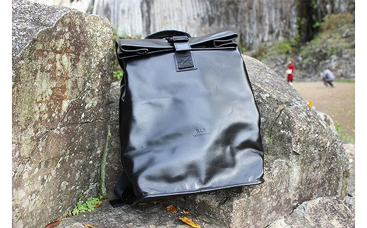 「防水革背負袋」 Waterproof leather Backpack (クロ)