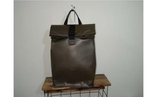 「防水革背負袋」 Waterproof leather Backpack(カーキ)