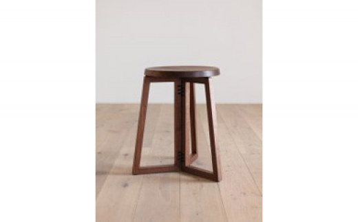 SPAGO Stool oak