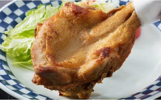 HN051 初音の鶏もも肉の塩焼き&たれ焼き【6本セット】 - 高知県室戸市