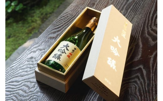 ＜富士山の日本酒 甲斐の開運＞大吟醸 720ml×1本(化粧箱入り）
