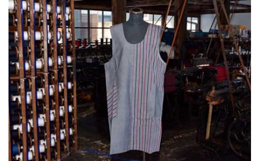 明治末期より現役の織機で織り上げられた「若柳地織」　割烹エプロン 1264795 - 宮城県栗原市